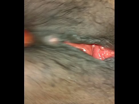 ❤️ 我的肥美阴部的传播使它喷出 Beautiful porn