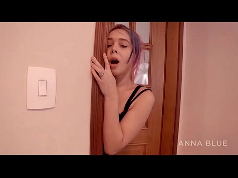 ❤️ 我报复了我的兄弟。我与他的女友发生了性关系。女同性恋的报复。 Beautiful porn
